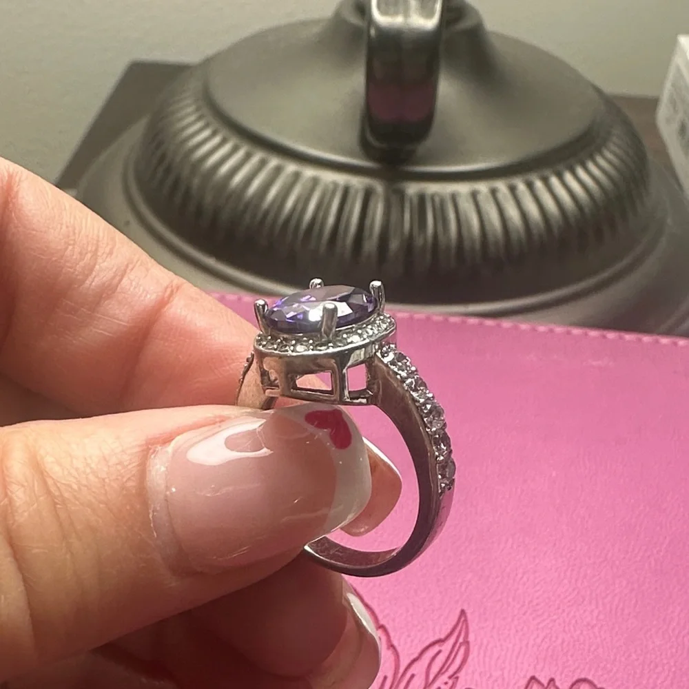 Elegant Purple Gemstone Silver Ring